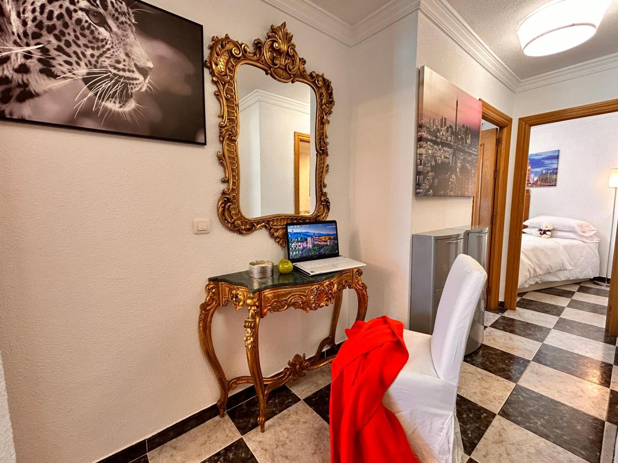 Apartamento Iberos Royal La Zubia  Exterior foto